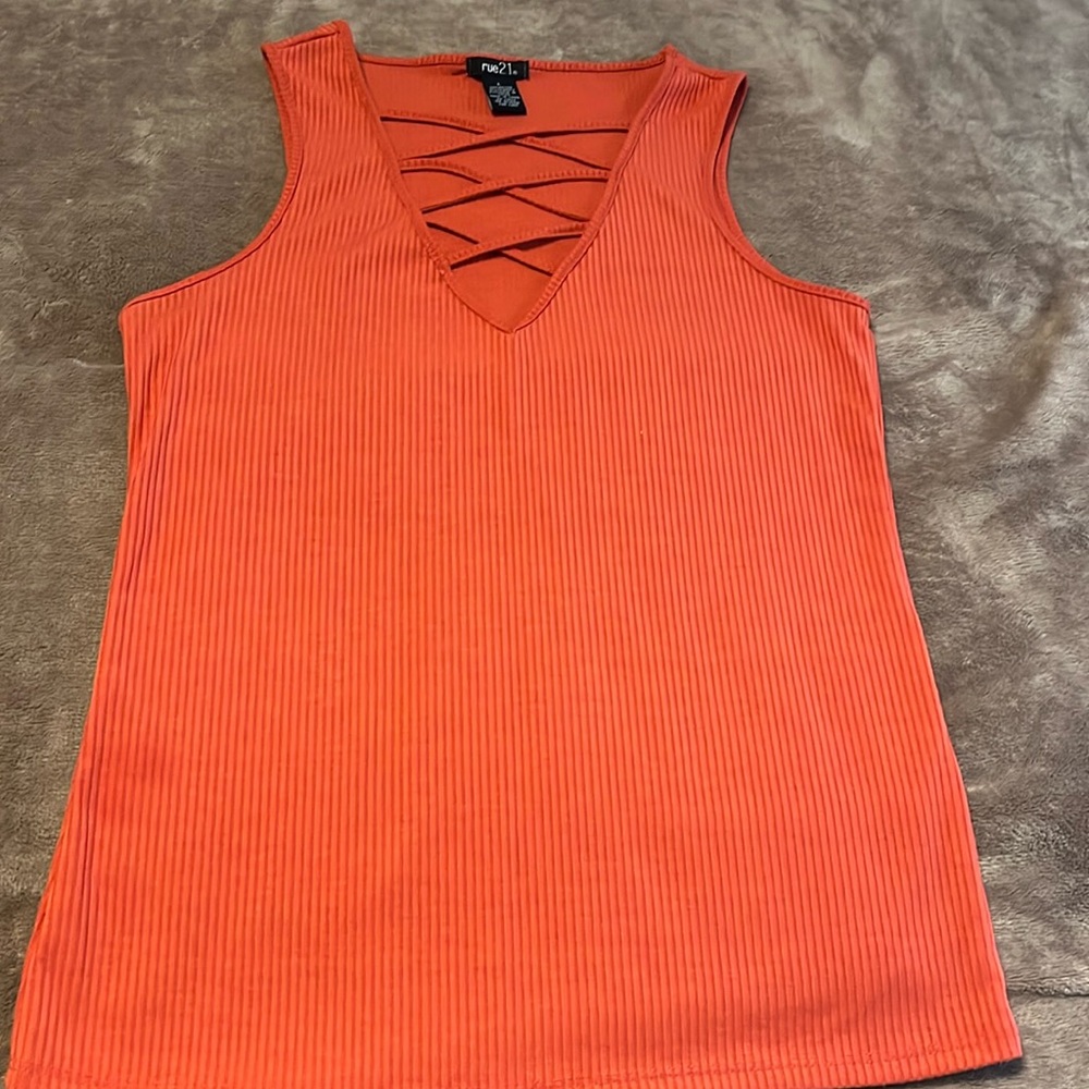 Juniors rue 21 tank